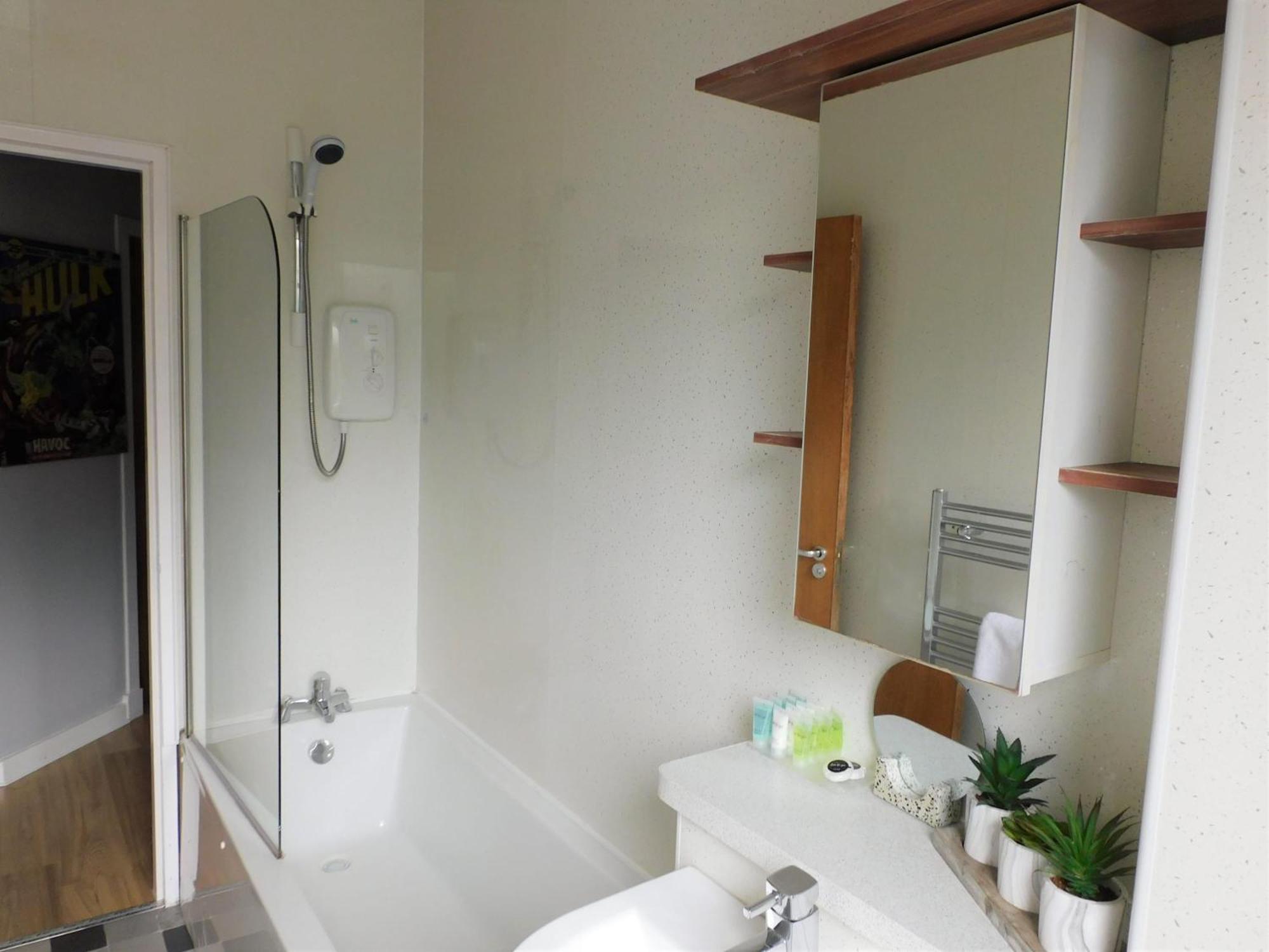 City Centre 2 Bedroom Apt, Close To M8 & Tourist Attractions Glasgow Buitenkant foto