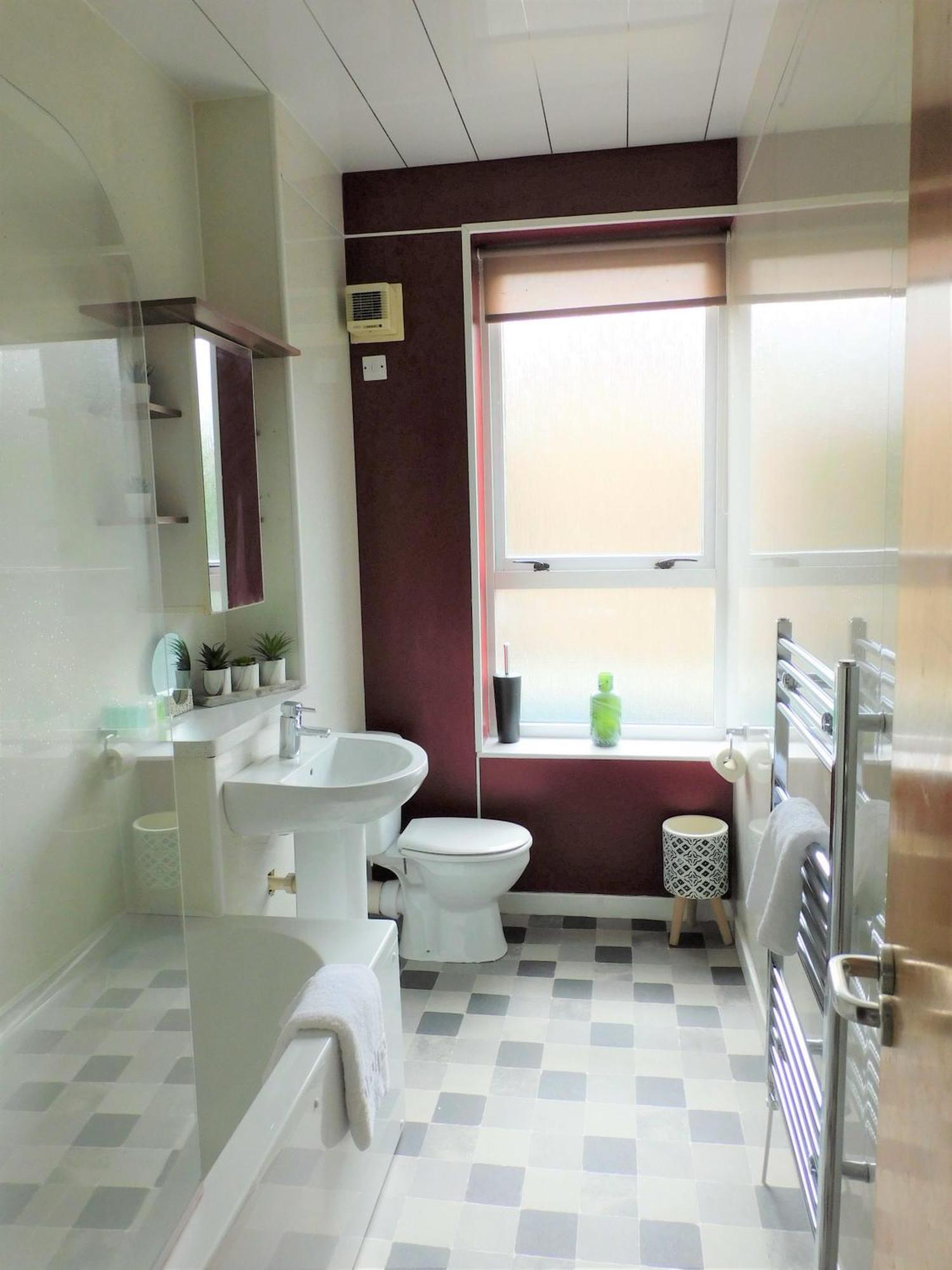 City Centre 2 Bedroom Apt, Close To M8 & Tourist Attractions Glasgow Buitenkant foto